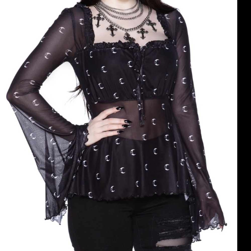 Maya long sleeve top